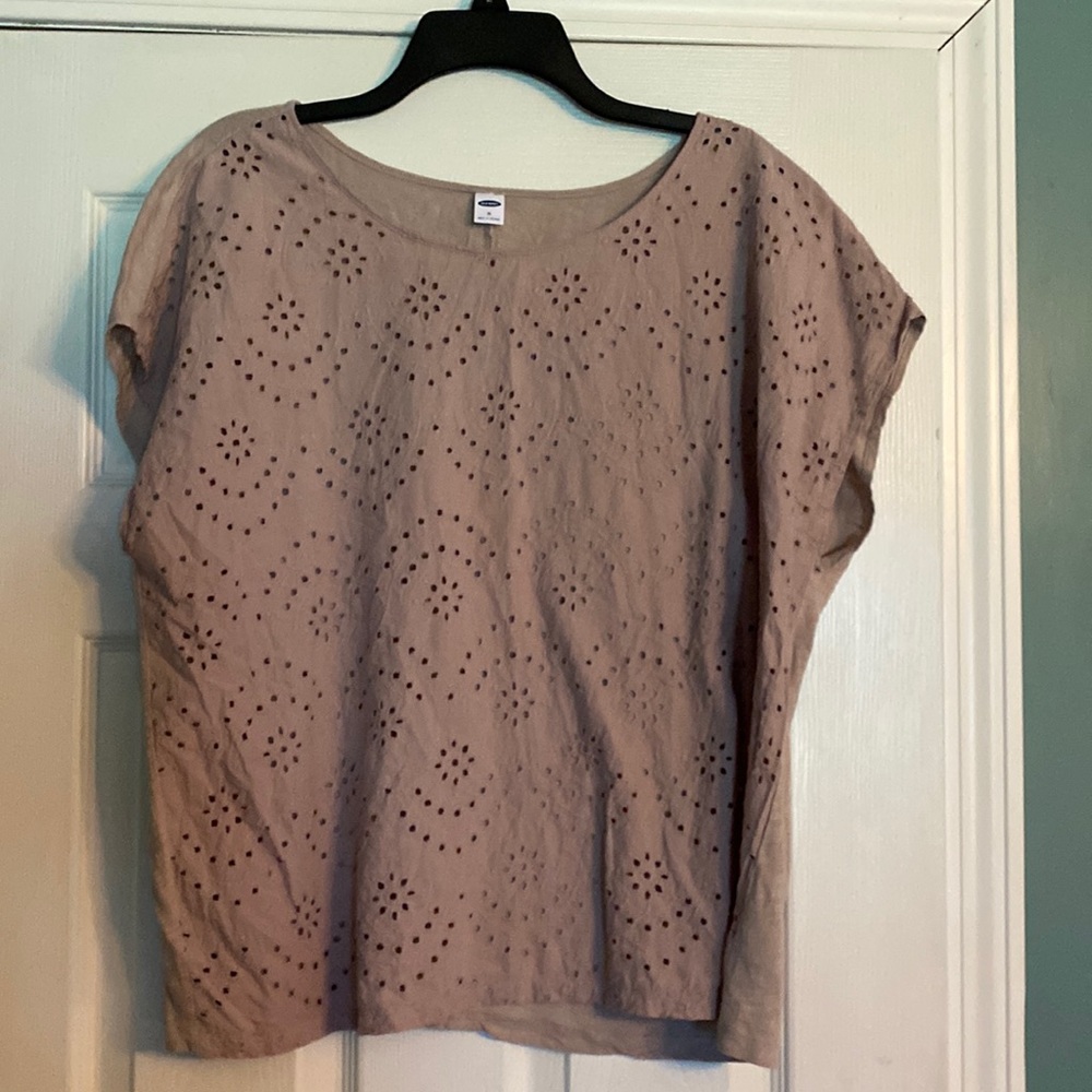 Old navy shirt XL